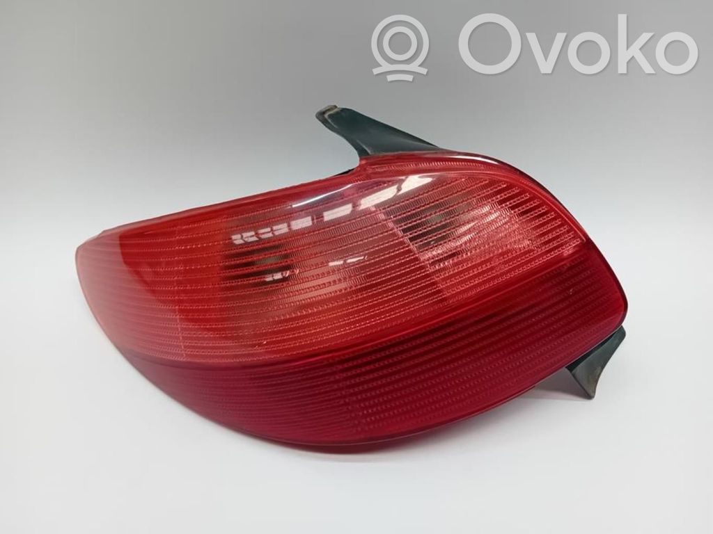 Peugeot 206+ Luci posteriori 