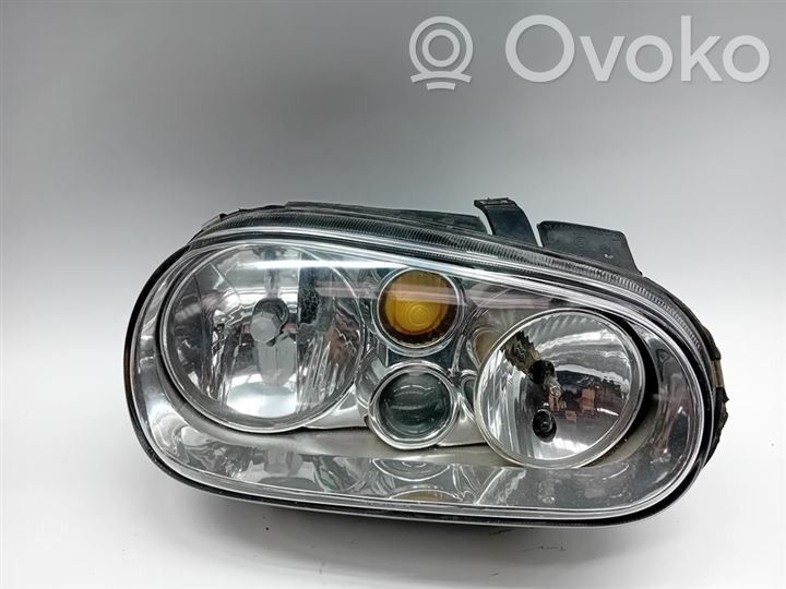 Volkswagen Golf IV Etu-/Ajovalo 
