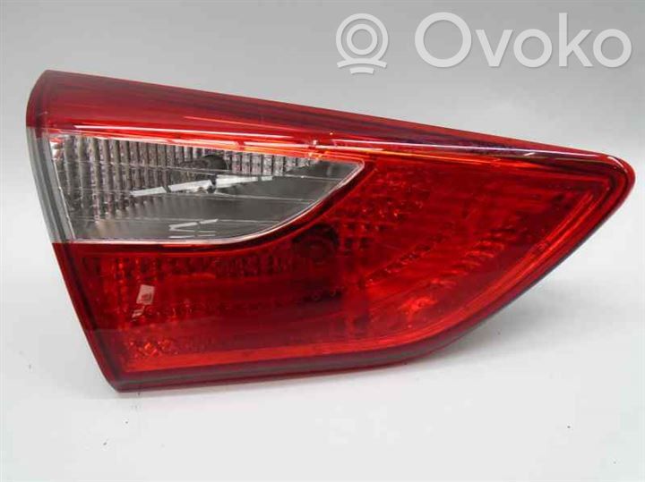 Hyundai i30 Feux arrière sur hayon 