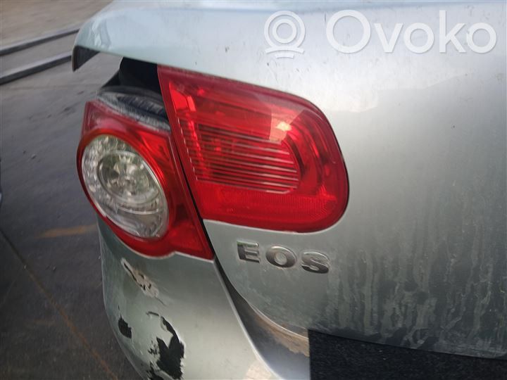 Volkswagen Eos Feux arrière sur hayon 