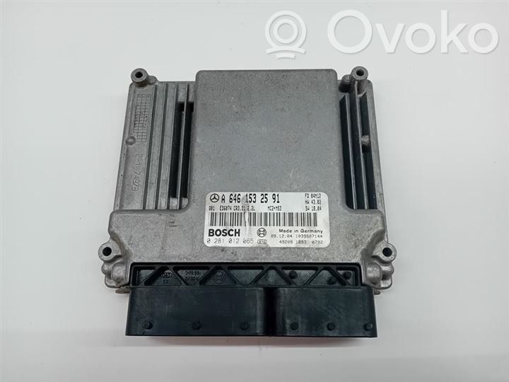 Mercedes-Benz Vito Viano W639 Centralina/modulo motore ECU
