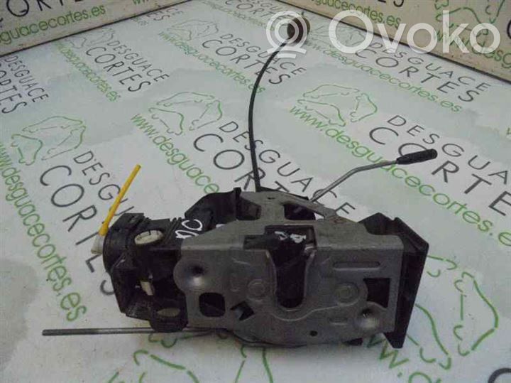 Mercedes-Benz A W168 Serratura portiera anteriore 
