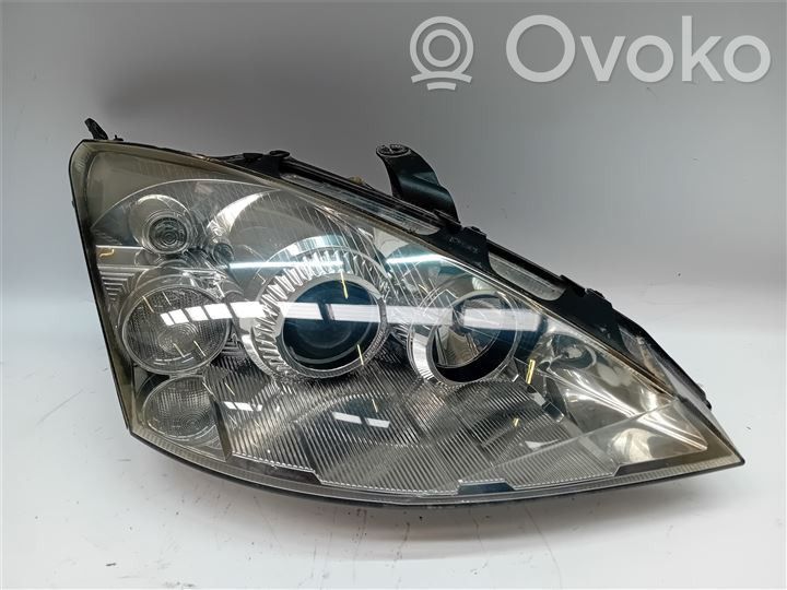 Ford Focus Etu-/Ajovalo