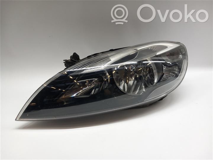 Volvo V40 Priekšējais lukturis 