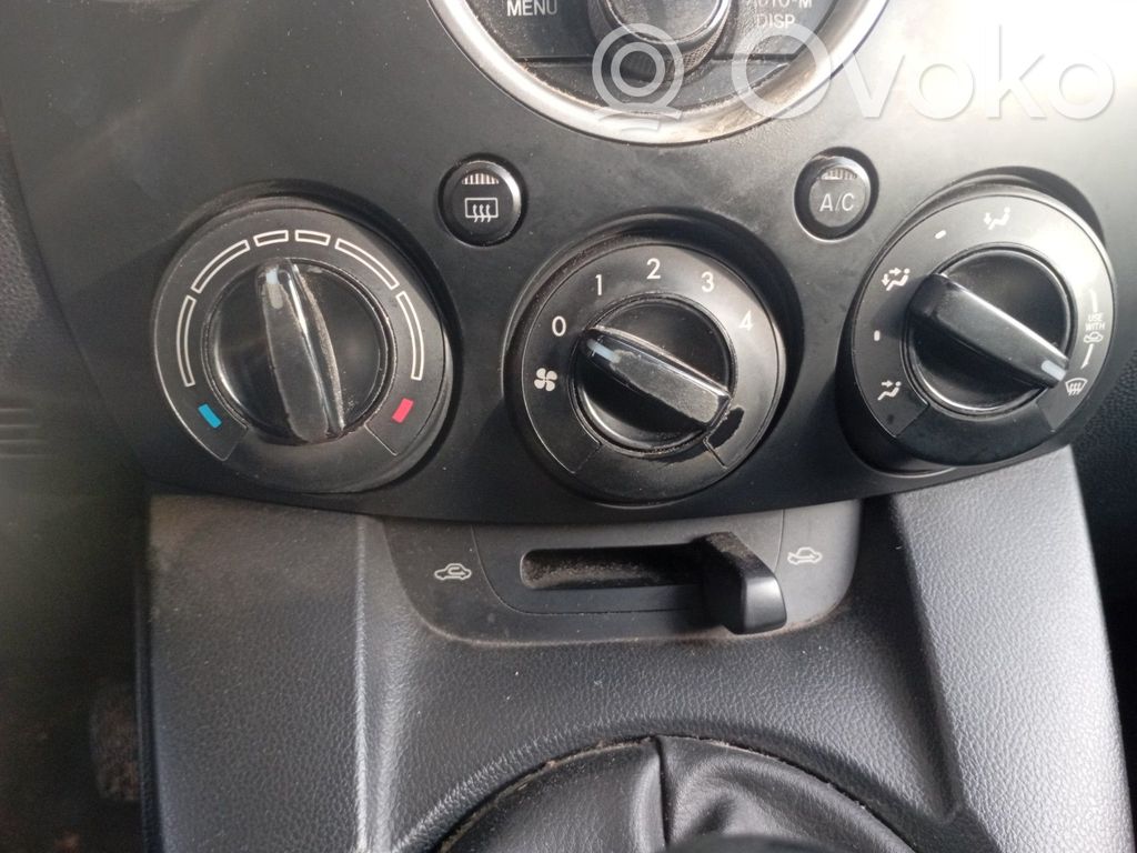 Climate control unit   DF7161190C