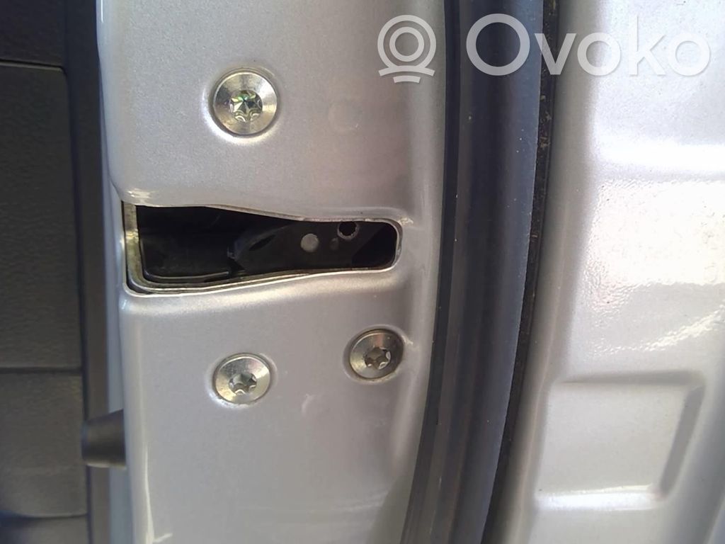 KIA Rio Etuoven lukko 
