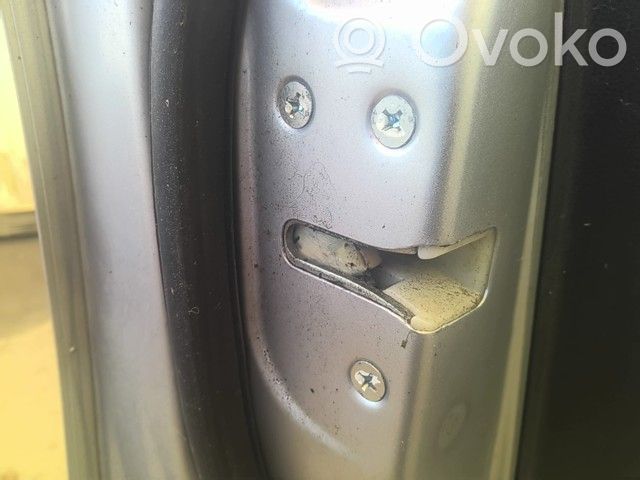 Honda Jazz Priekšpusē slēdzene 