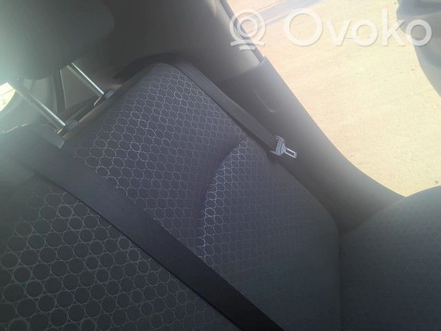 Mitsubishi Space Star Cinturón trasero 