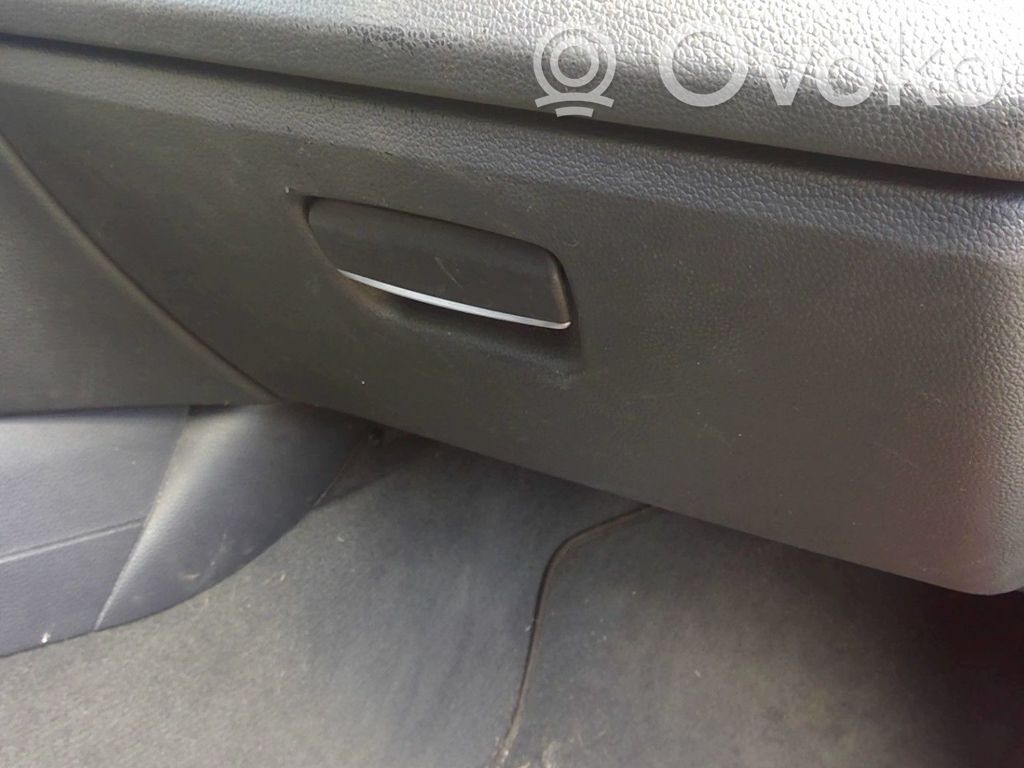 BMW 1 E81 E87 Handschuhfach komplett 