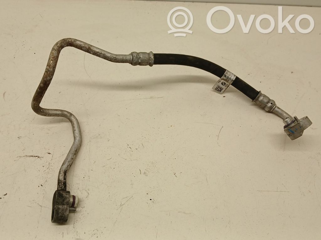 BMW 2 F46 Air conditioning (A/C) pipe/hose 