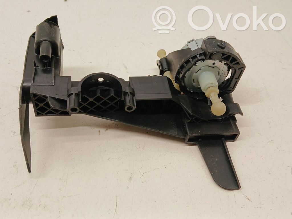 BMW 2 F46 Scheinwerferstellmotor 