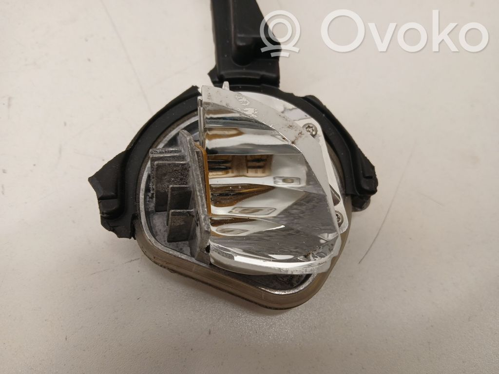 BMW 2 F46 Spannungswandler 