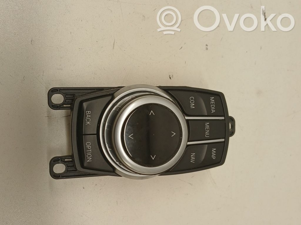 BMW 2 F46 Unidad central de control multimedia 