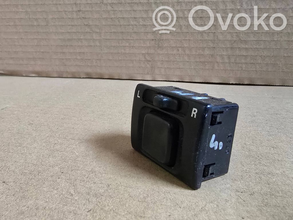 Suzuki Ignis Wing mirror switch 