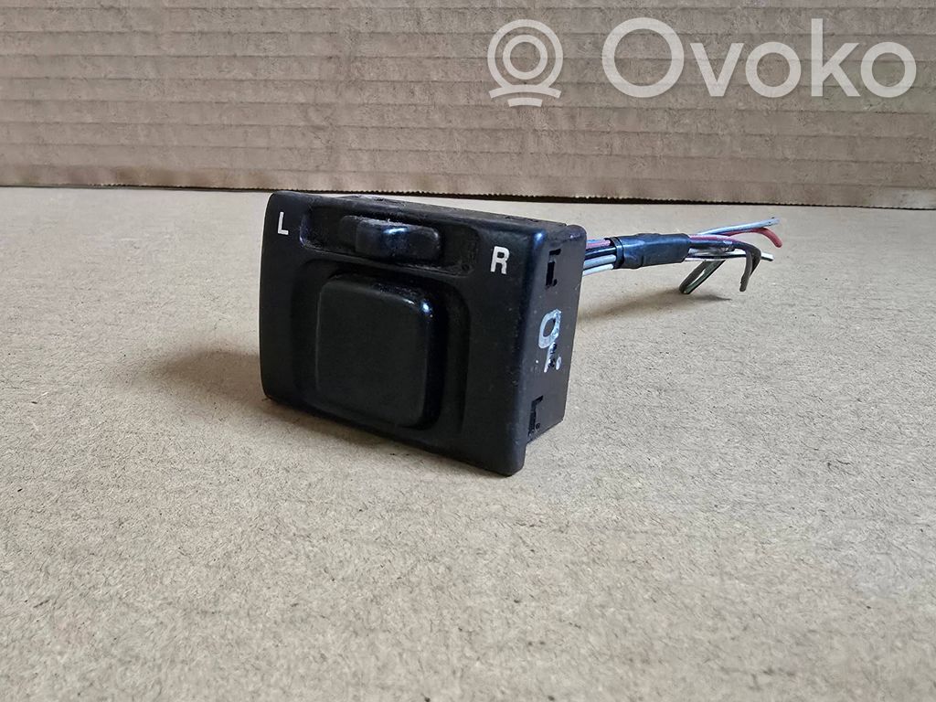 Suzuki Ignis Wing mirror switch 