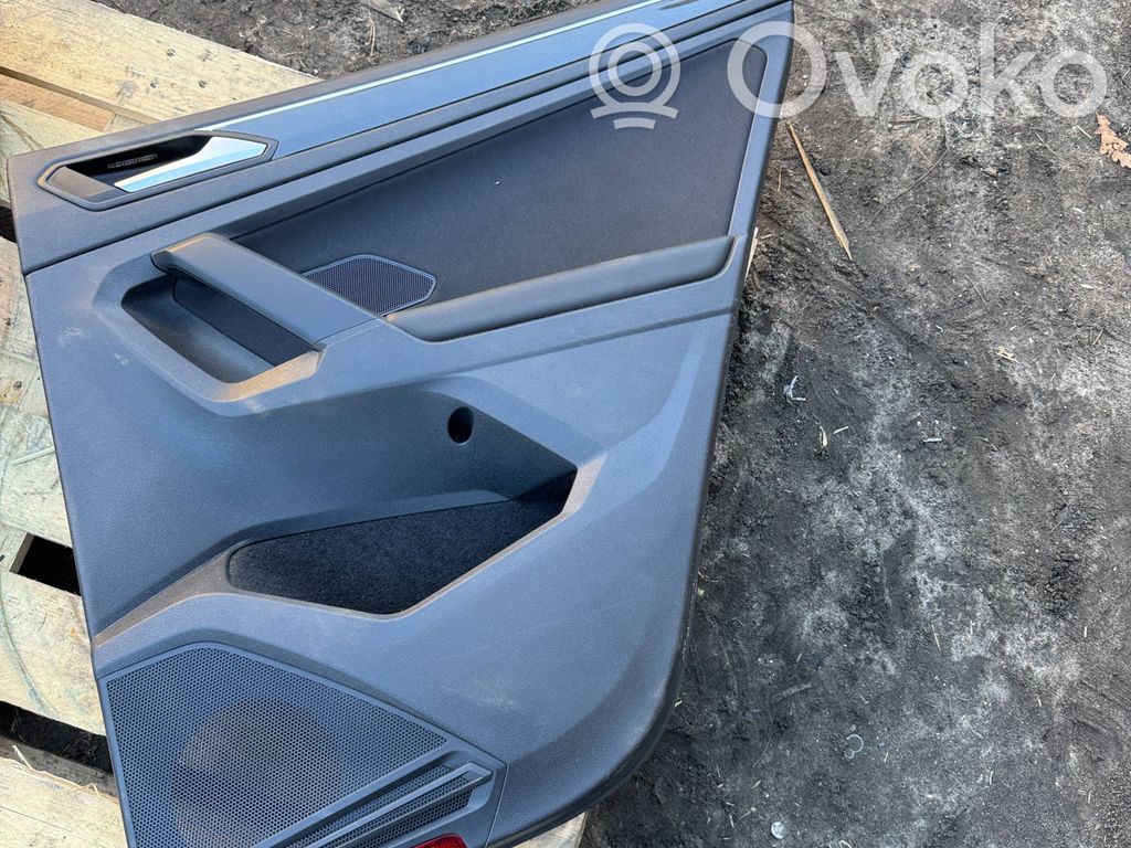 Volkswagen Tiguan Boczki / Poszycie drzwi tylnych 