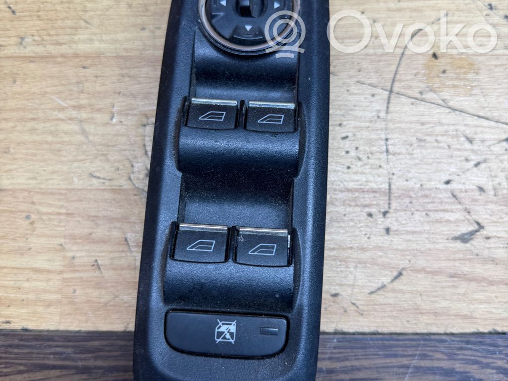 Electric window control switch   7S7T14A132AB,A2810970573,28102009