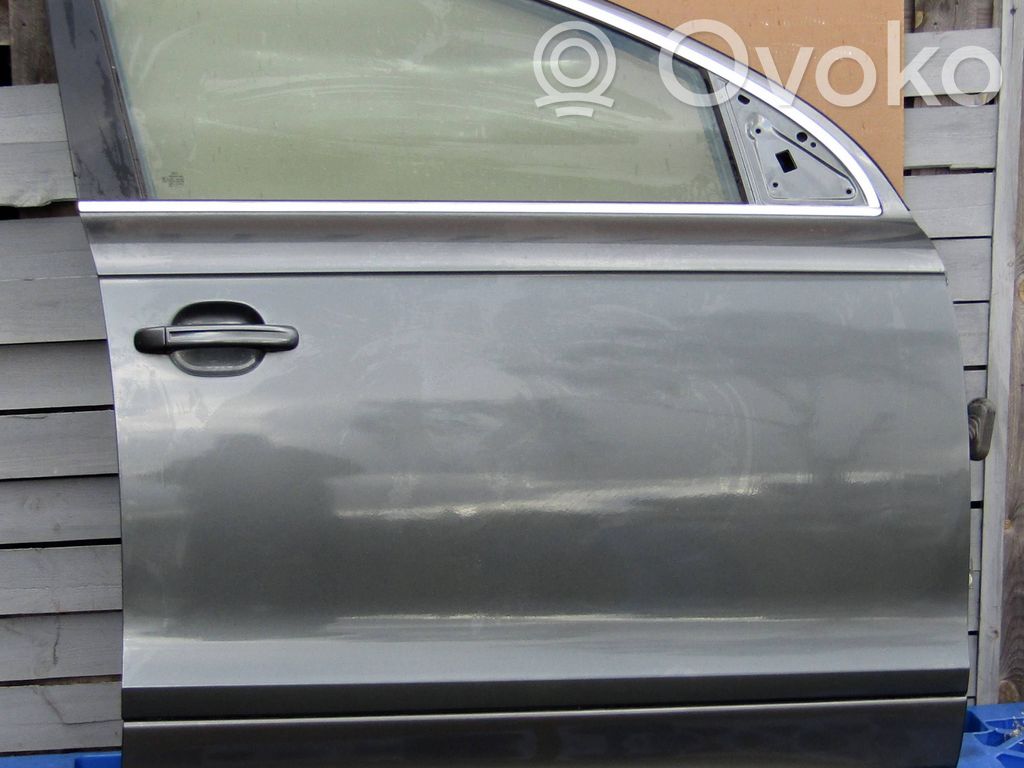 Puerta delantera   4L0831312