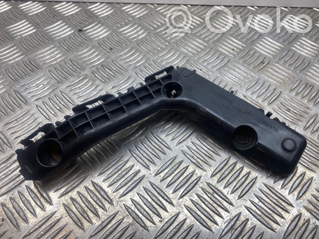 Toyota Corolla E160 E170 Front bumper mounting bracket 