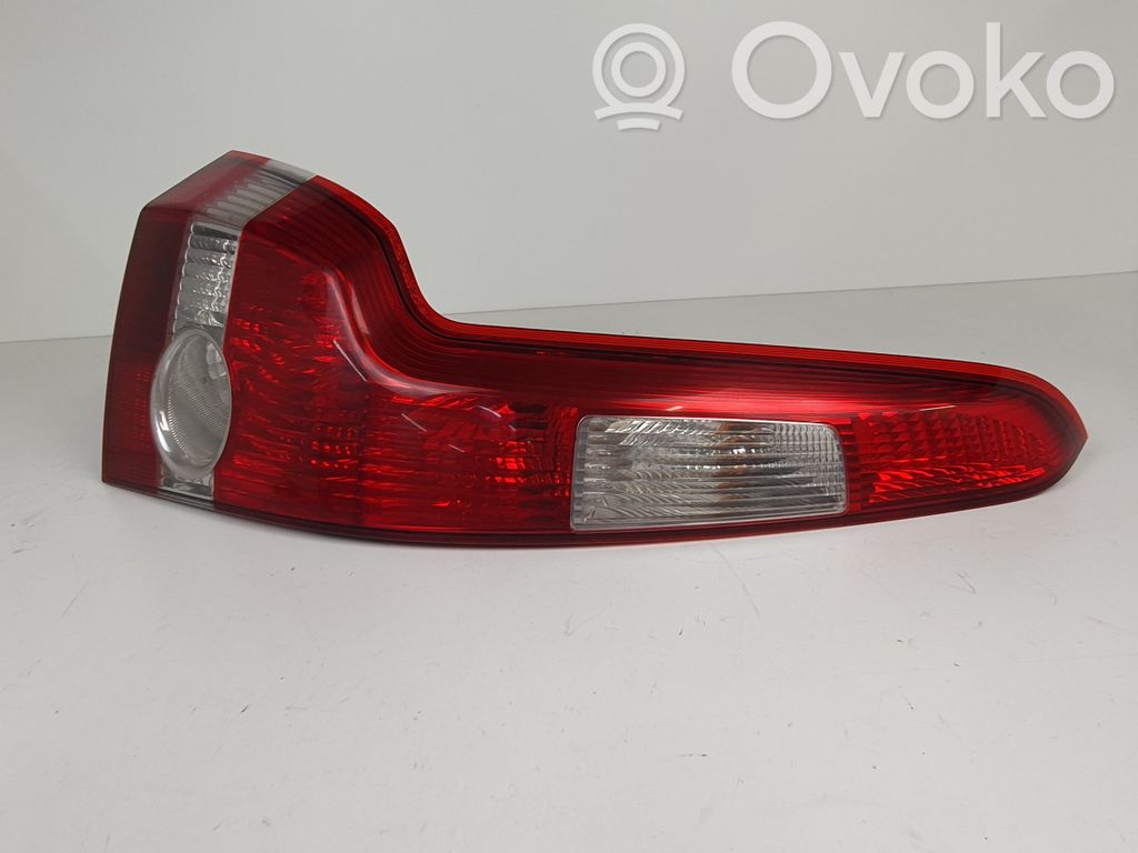 Volvo V50 Galinis žibintas kėbule 