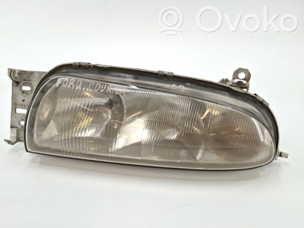 Ford Fiesta Headlight/headlamp 