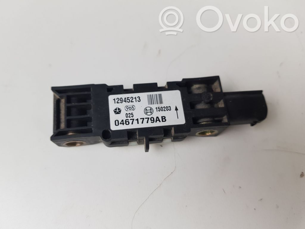 Chrysler Pacifica Airbag deployment crash/impact sensor 