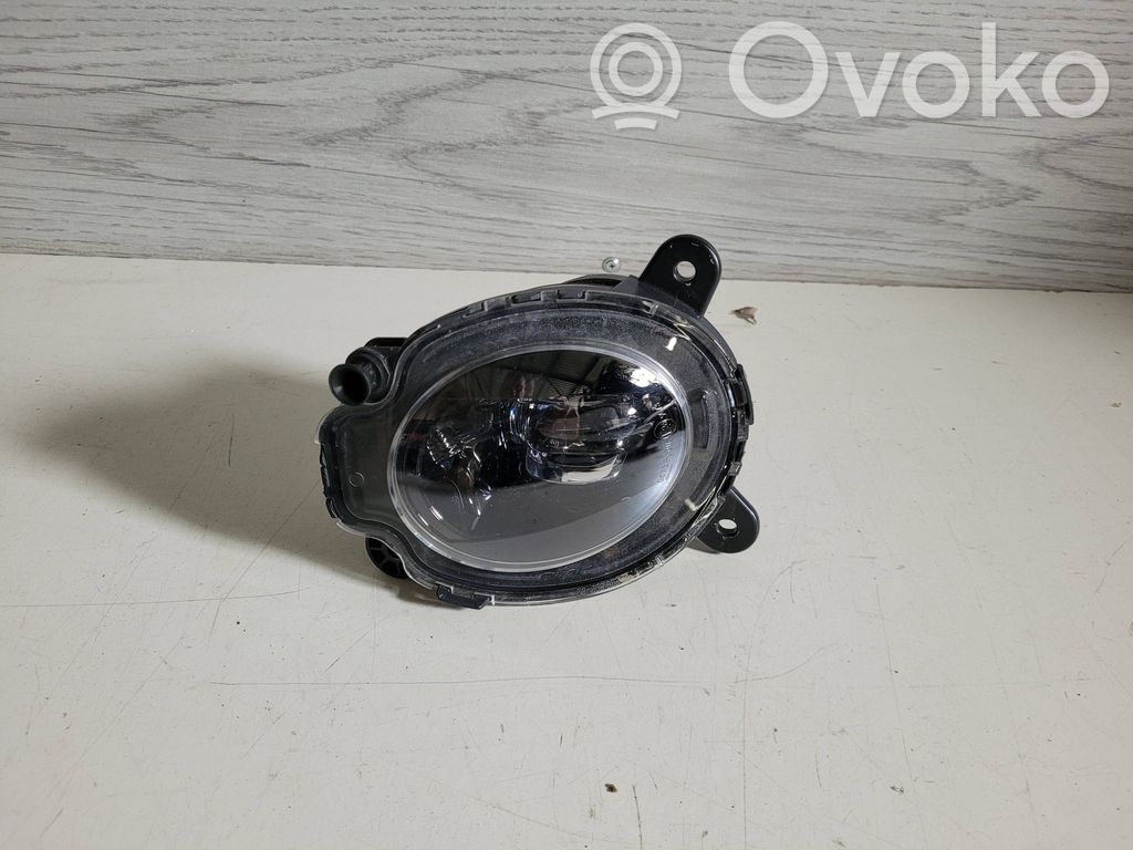 Cupra Leon Etusumuvalo 