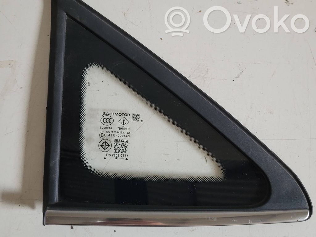 MG ZS Geam lateral spate 
