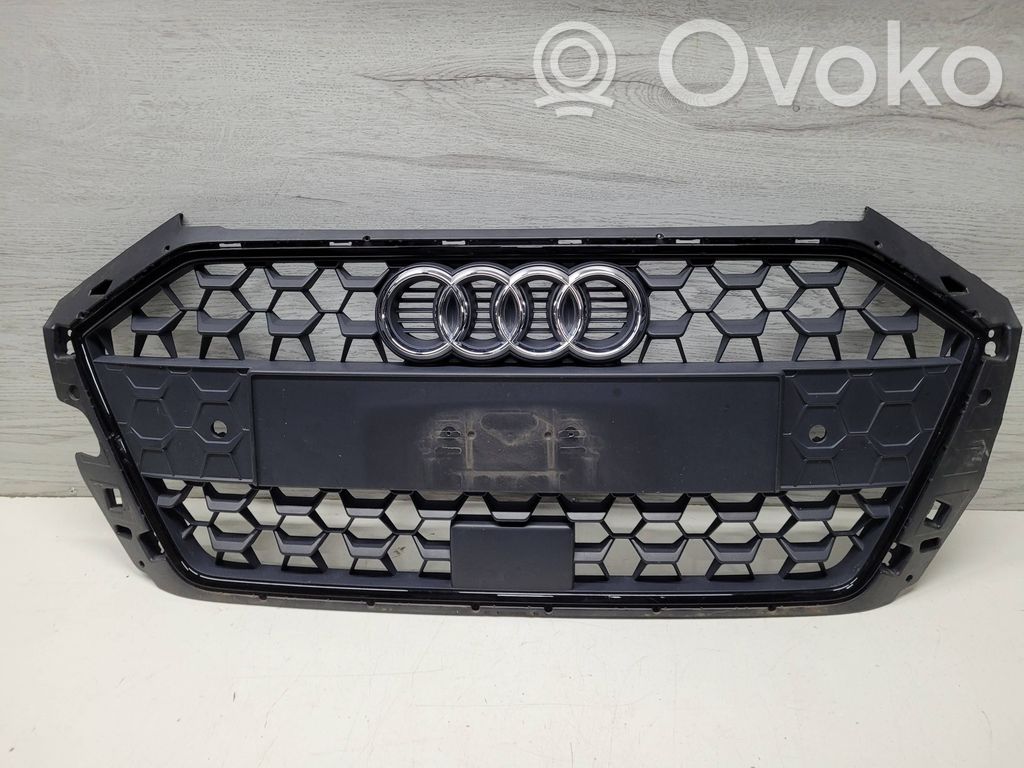 Audi A1 Etusäleikkö 