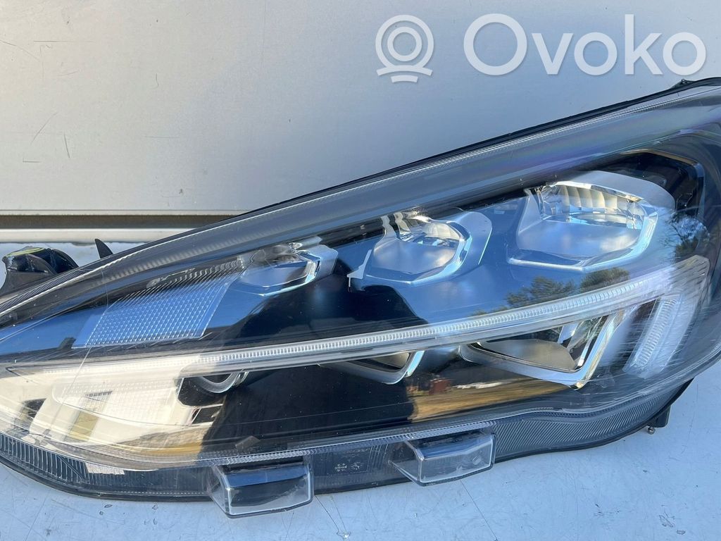 Headlight/headlamp   13E015