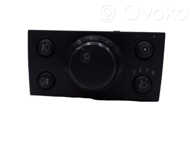 Light switch   9185413,000050195010,0011016714,009185413,01241210,09185413,1241210,1296201400,150099510,2103027,23027,24513,40924513,6148900011,9185413,BSG65855004,V40802426