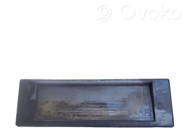 BMW 1 E81 E87 Lampa oświetlenia tylnej tablicy rejestracyjnej 