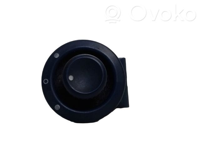 Renault Twingo I Wing mirror switch 