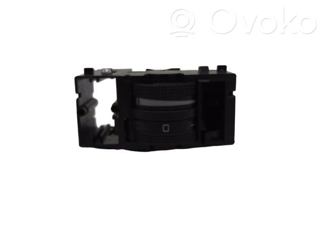 Interruptor de luz   1K0953513E9B9,1K0953513,1K095351301C,1K09535139B9,1K0953513E9B9,50204011,5P0919094A
