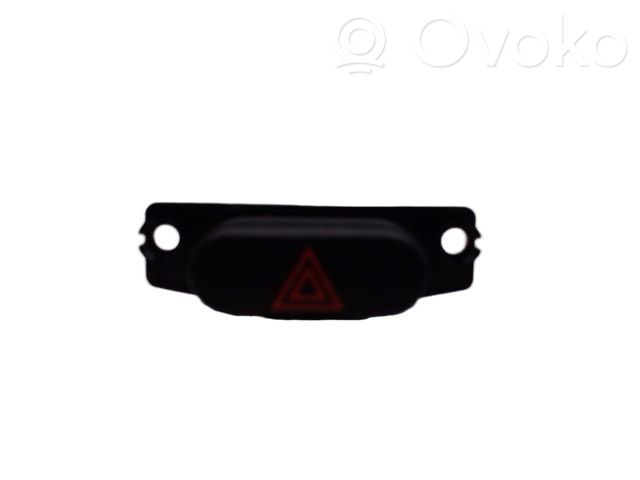 Hyundai i10 Botón interruptor de luz de peligro 