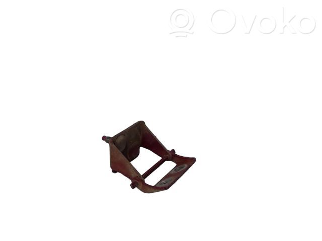 Aizmugurējā pārsega eņģe (-ess)   1744700,1744700
