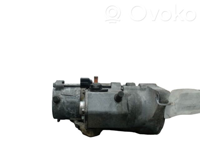 Toyota Auris 150 Starter motor 