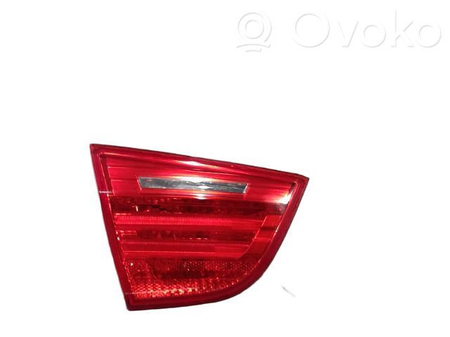 BMW 3 E90 E91 Lampy tylnej klapy bagażnika 