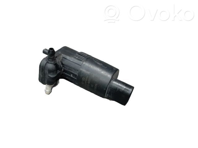 Opel Corsa E Windscreen/windshield washer pump 