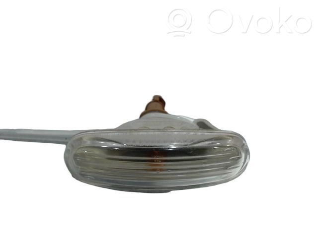 Citroen Nemo Front fender indicator light 