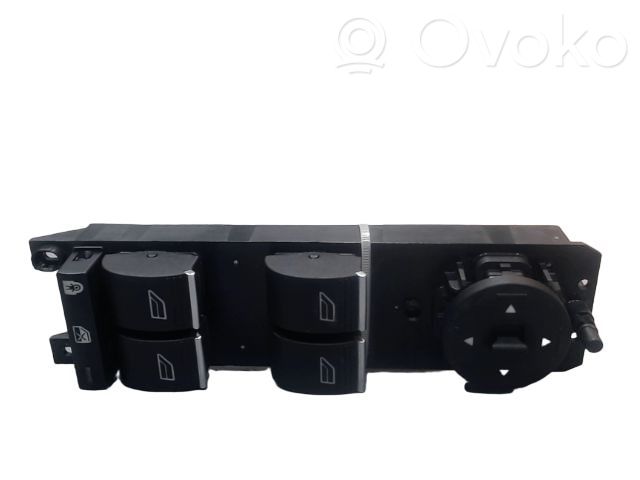Electric window control switch   2033890,2033890