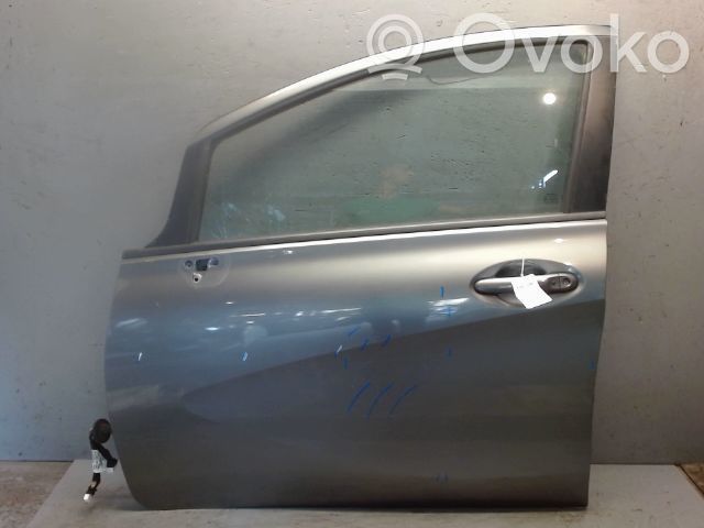 Nissan Note (E12) Durvis 