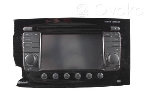 Opel Corsa D Panel / Radioodtwarzacz CD/DVD/GPS 