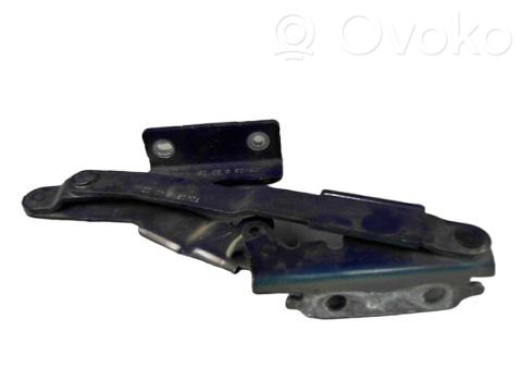 Engine bonnet/hood hinges   791266,791266