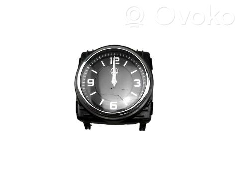 Mercedes-Benz E W238 Clock 