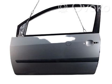Ford Fiesta Puerta delantera 