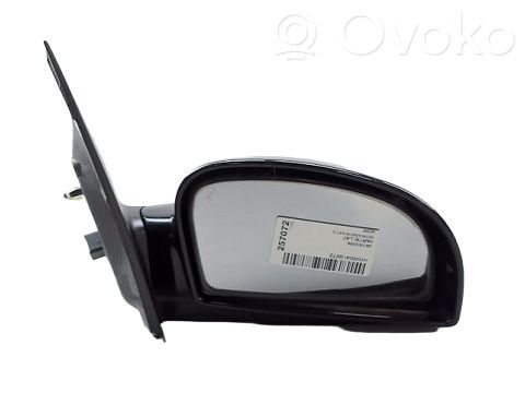 Hyundai Getz Front door electric wing mirror 