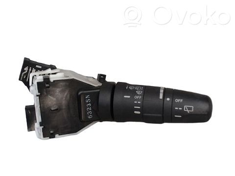 Pyyhkijän vipu   25260ED50A,25260ED50A