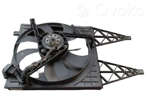 Volkswagen Polo IV 9N3 Jäähdyttimen jäähdytinpuhallin 