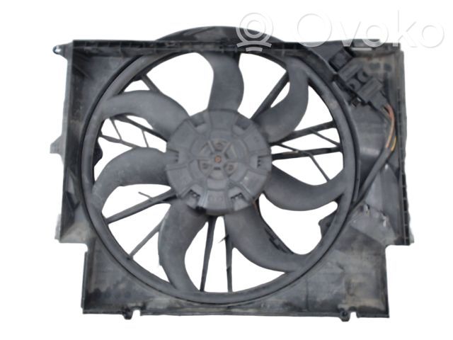 BMW 3 E90 E91 Elektrisks radiatoru ventilators 